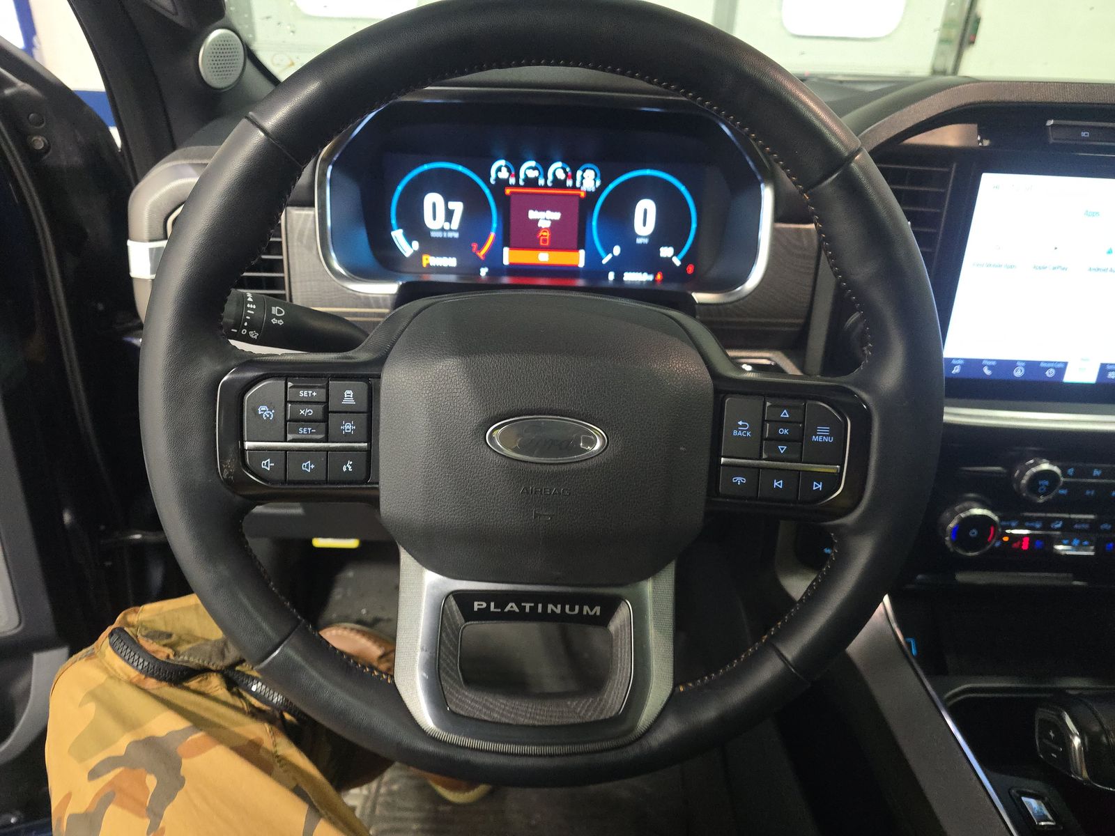 2023 Ford F-150 Platinum AWD