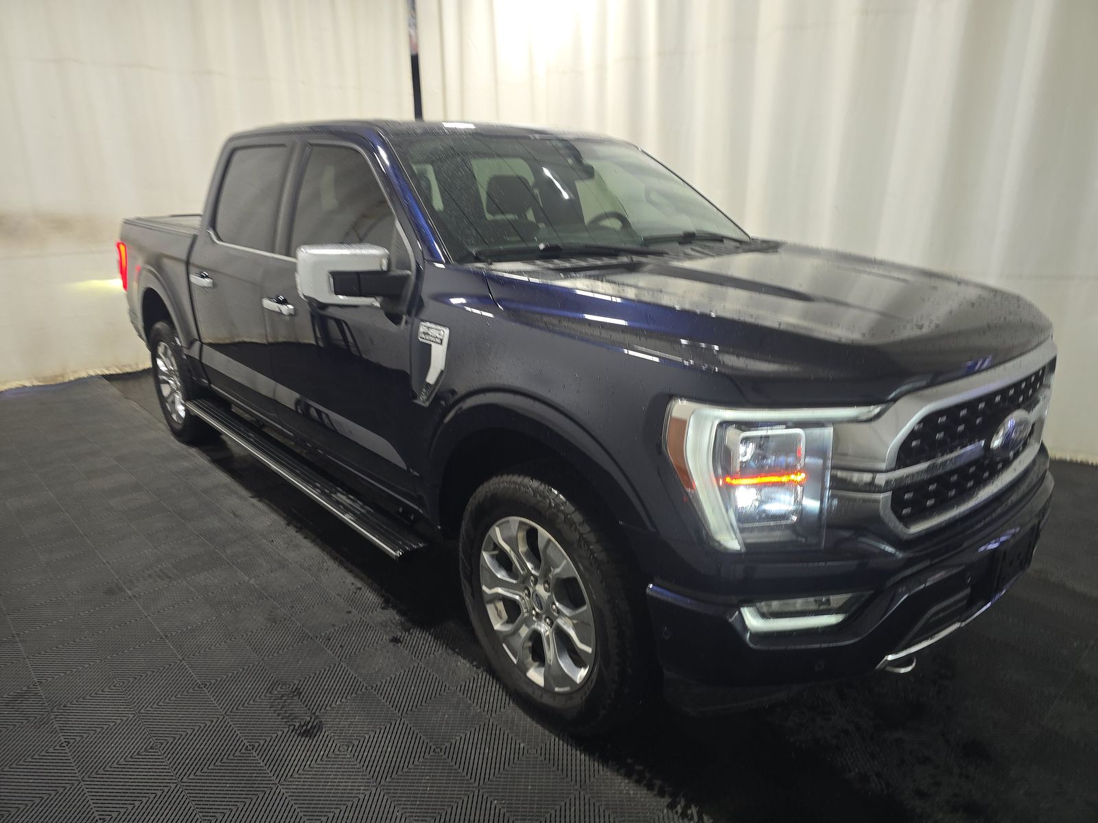 2023 Ford F-150 Platinum AWD