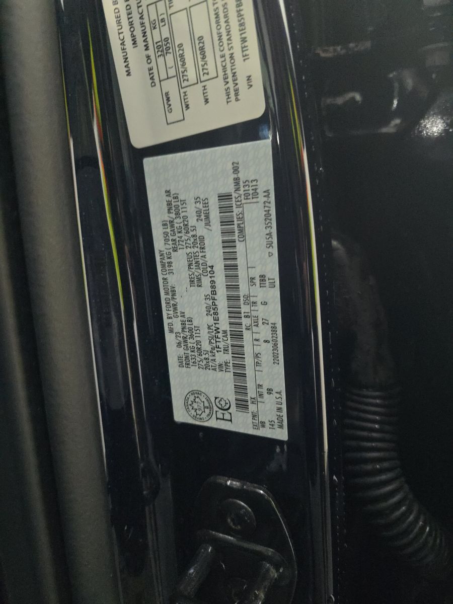 2023 Ford F-150 Platinum AWD