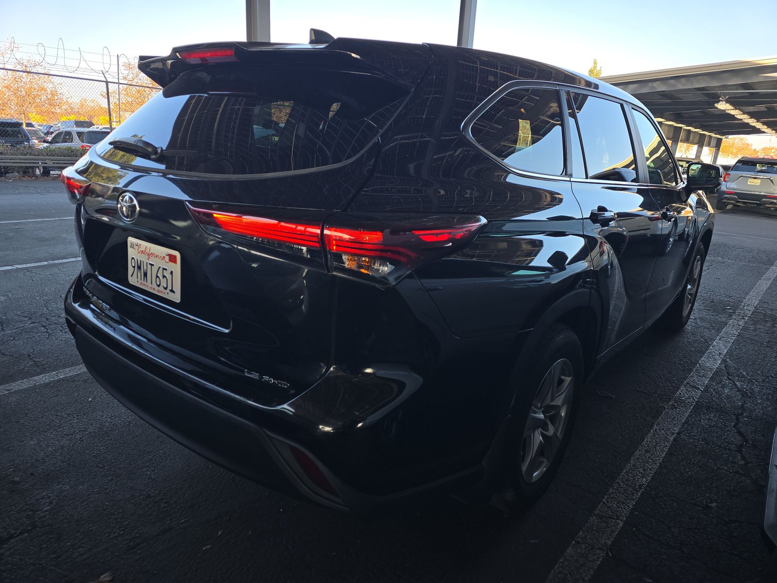 2024 Toyota Highlander LE AWD