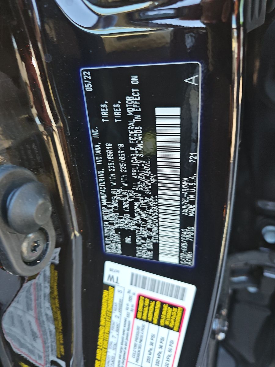 2022 Toyota Highlander Hybrid XLE AWD