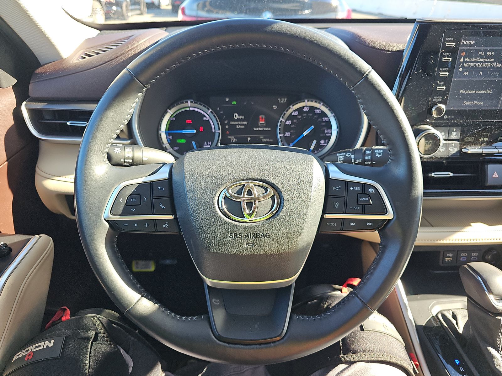 2022 Toyota Highlander Hybrid XLE AWD