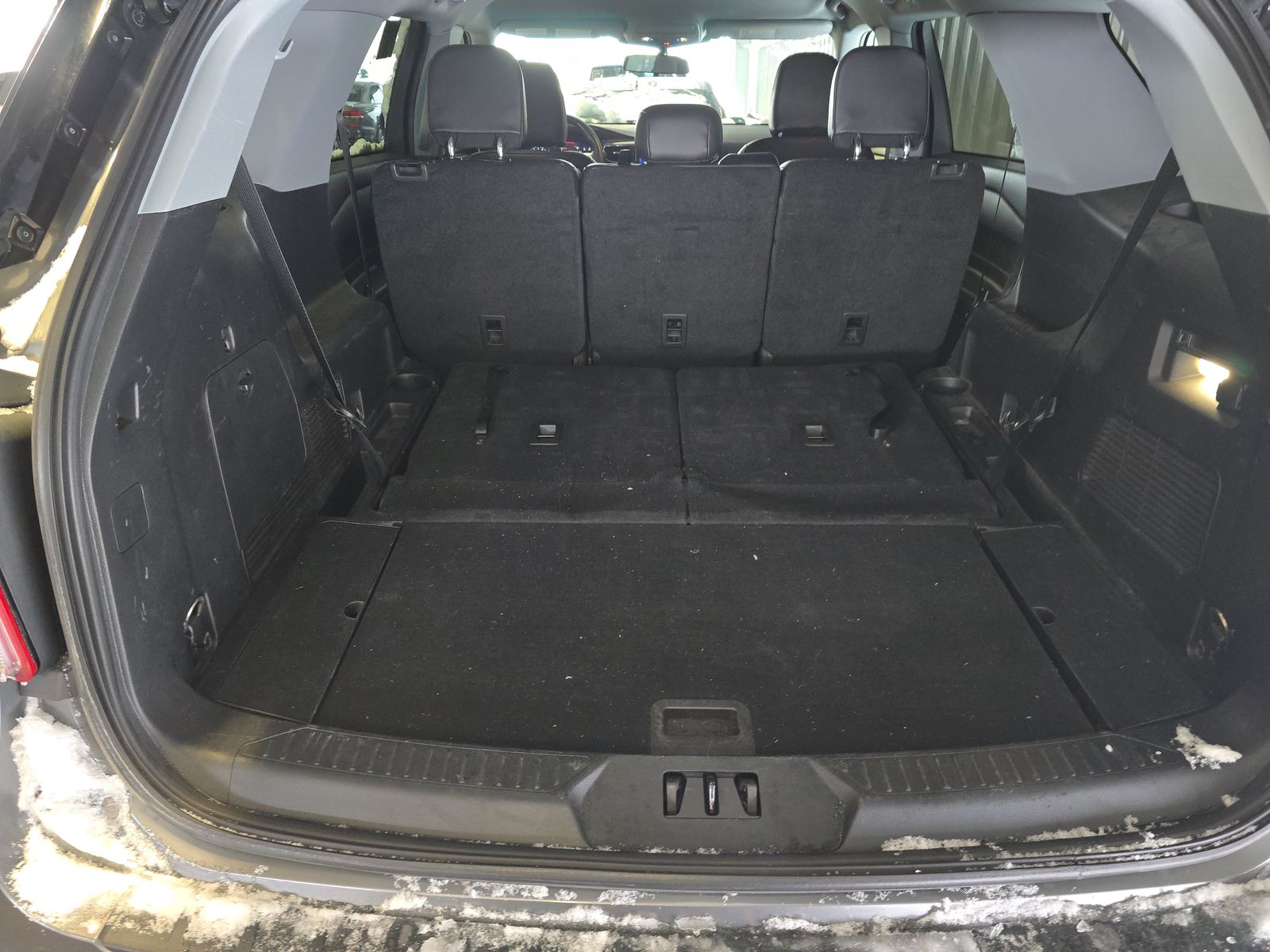 2022 Ford Explorer XLT RWD