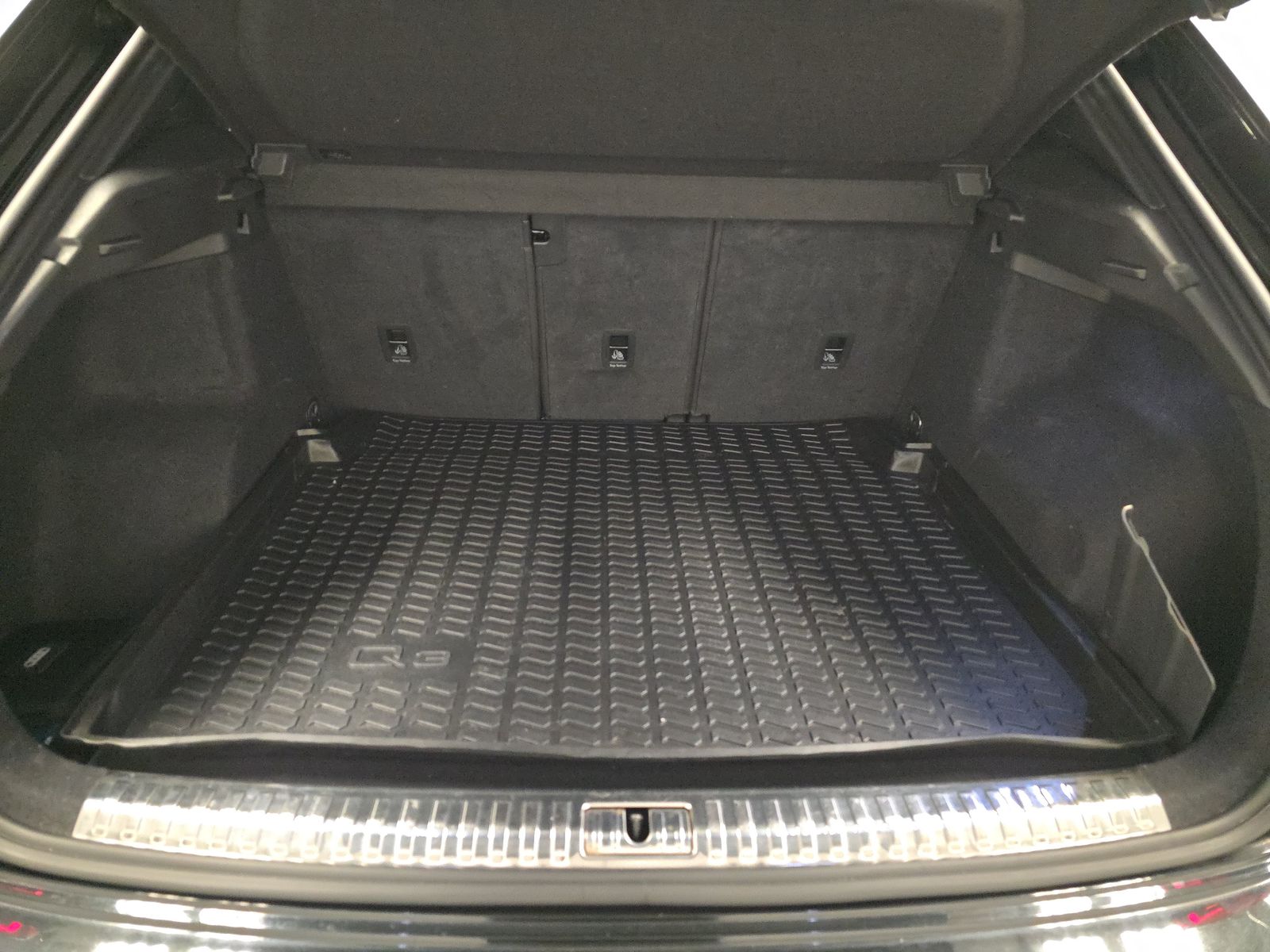 2020 Audi Q3 2.0T S line Premium Plus AWD