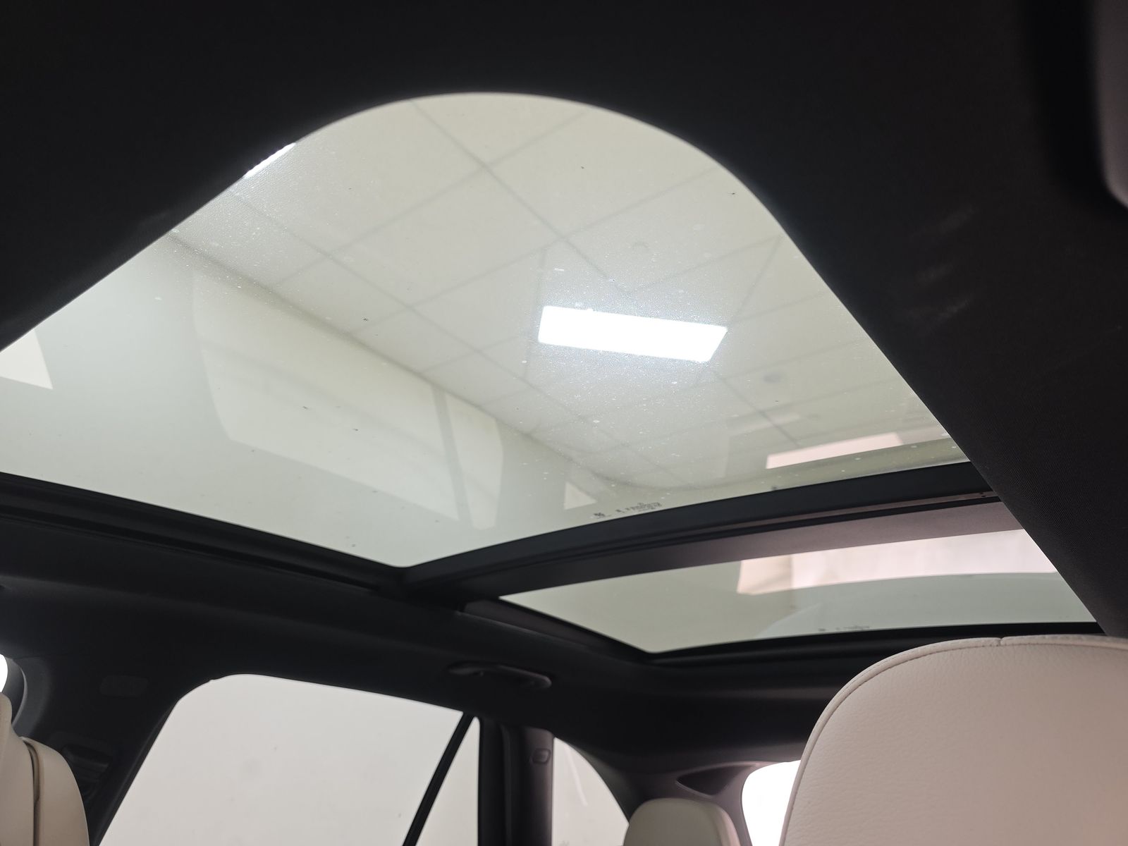 2024 Mercedes-Benz GLC GLC 300 RWD