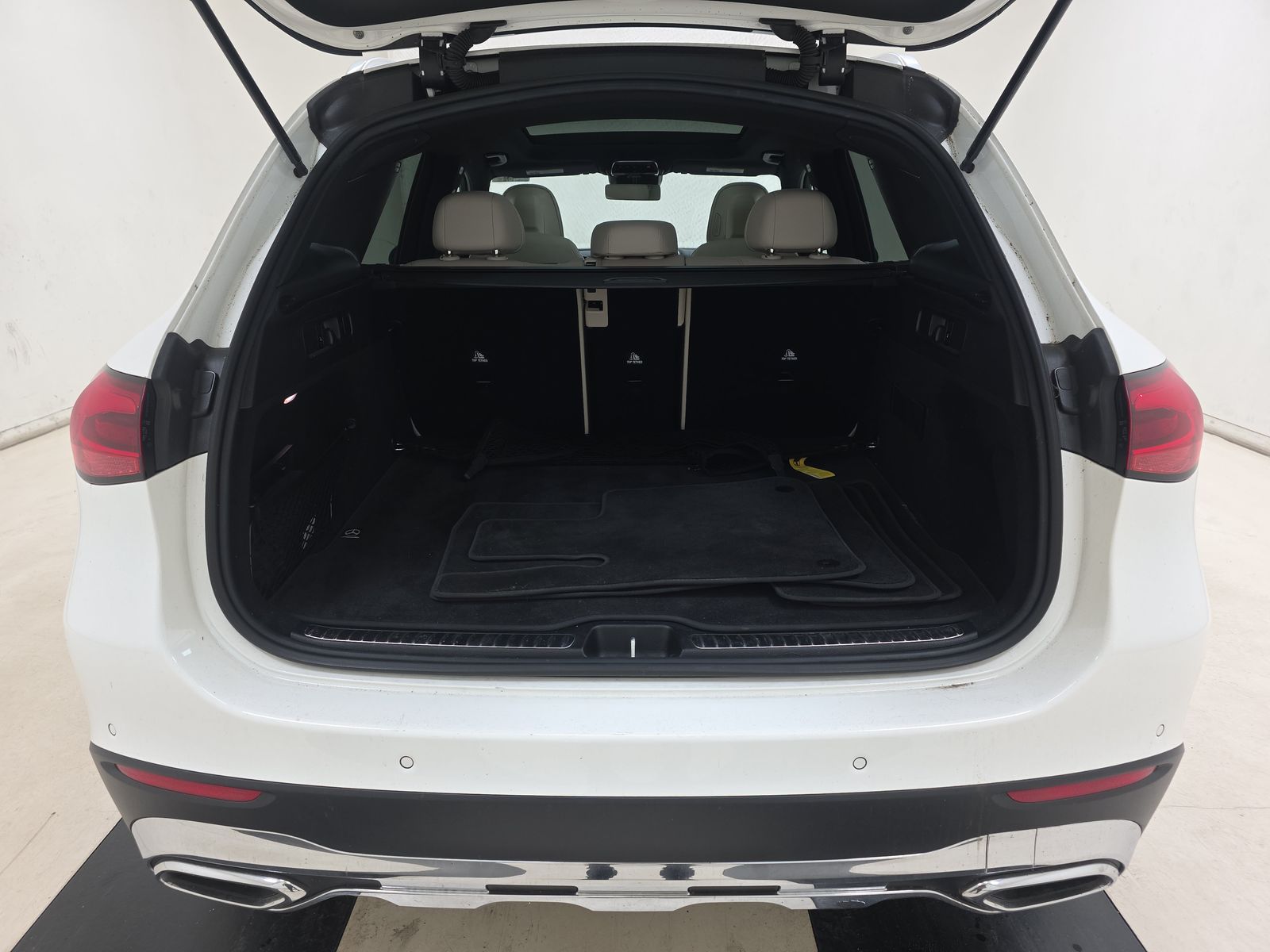 2024 Mercedes-Benz GLC GLC 300 RWD