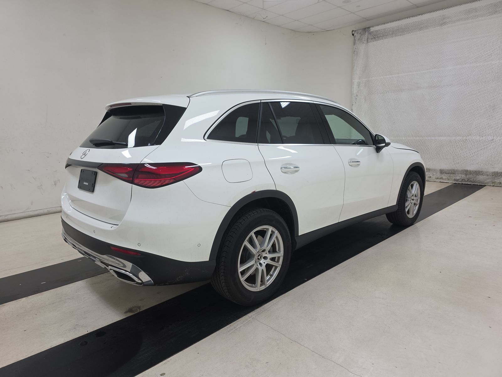 2024 Mercedes-Benz GLC GLC 300 RWD