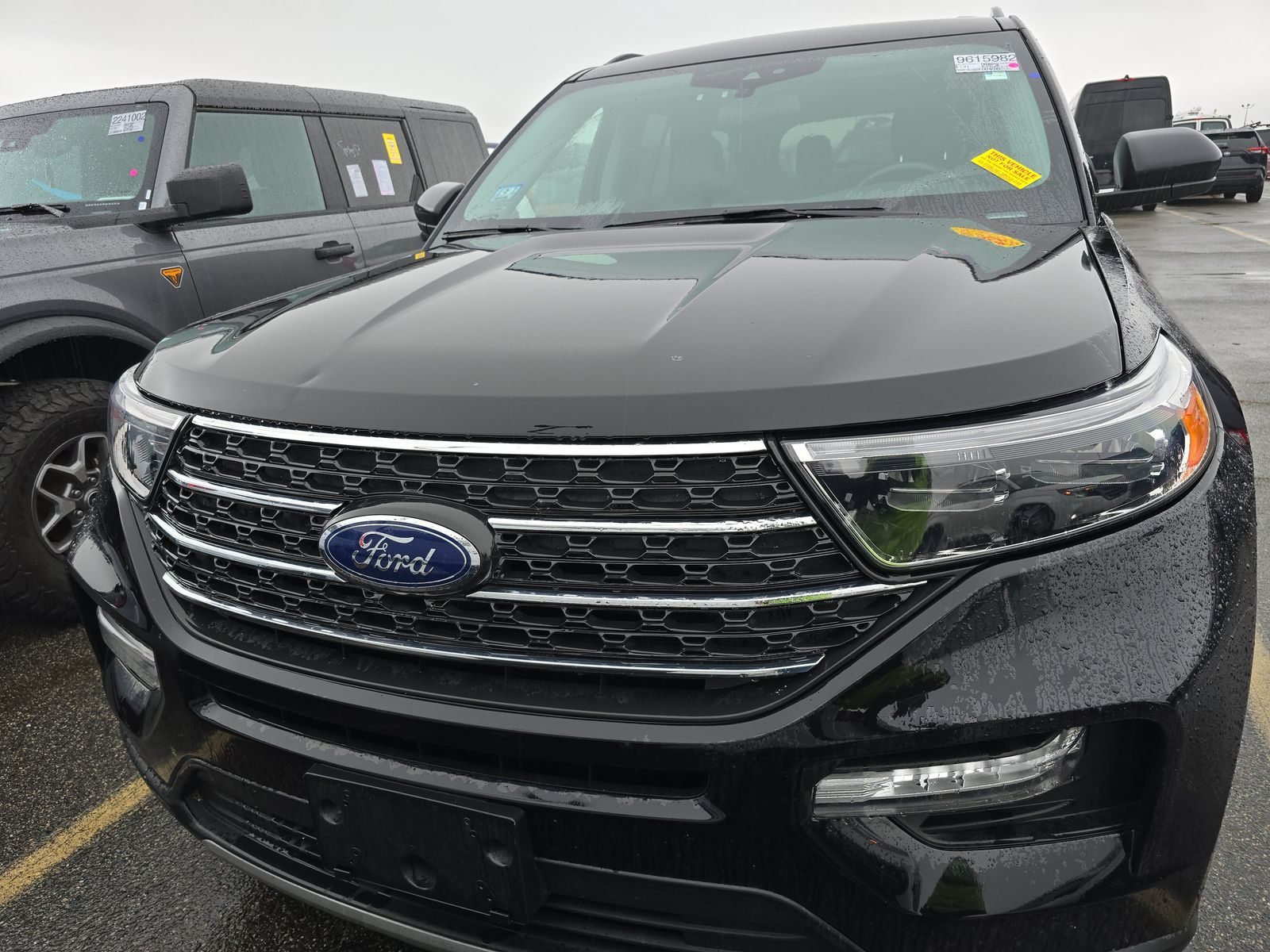 2022 Ford Explorer XLT AWD