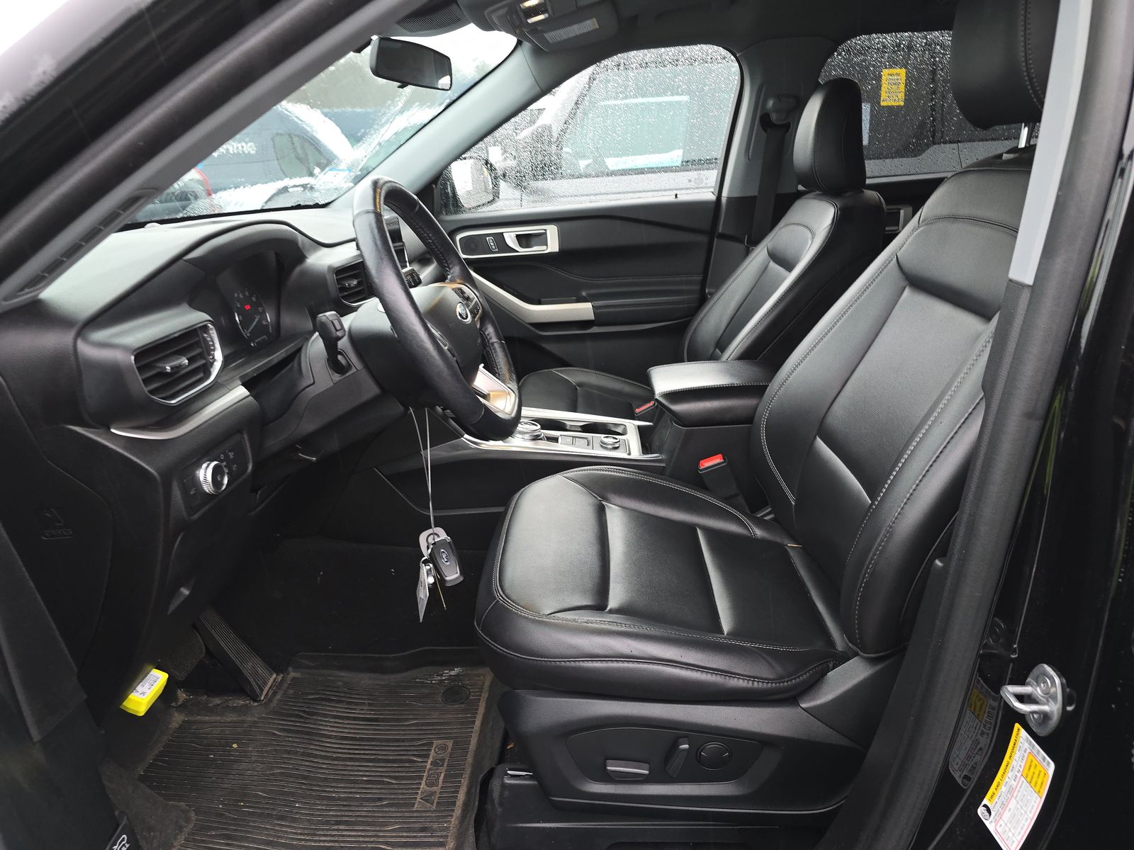 2022 Ford Explorer XLT AWD