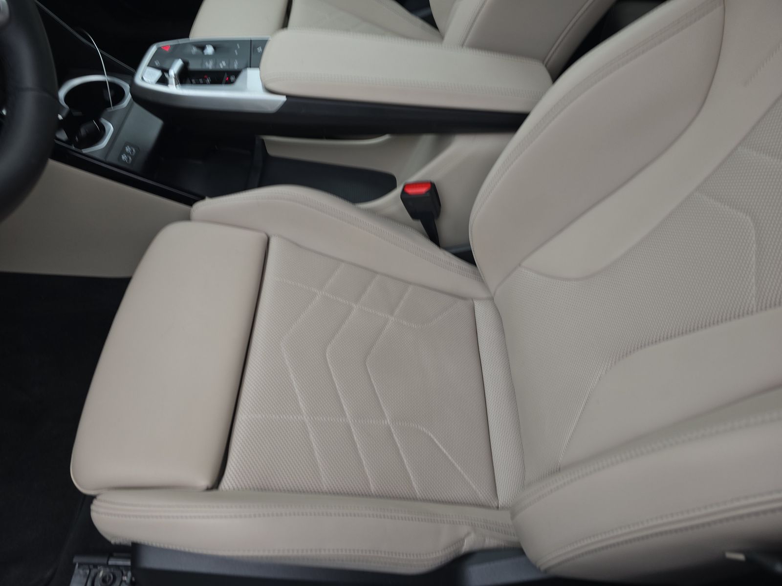 2025 BMW X1 xDrive28i AWD