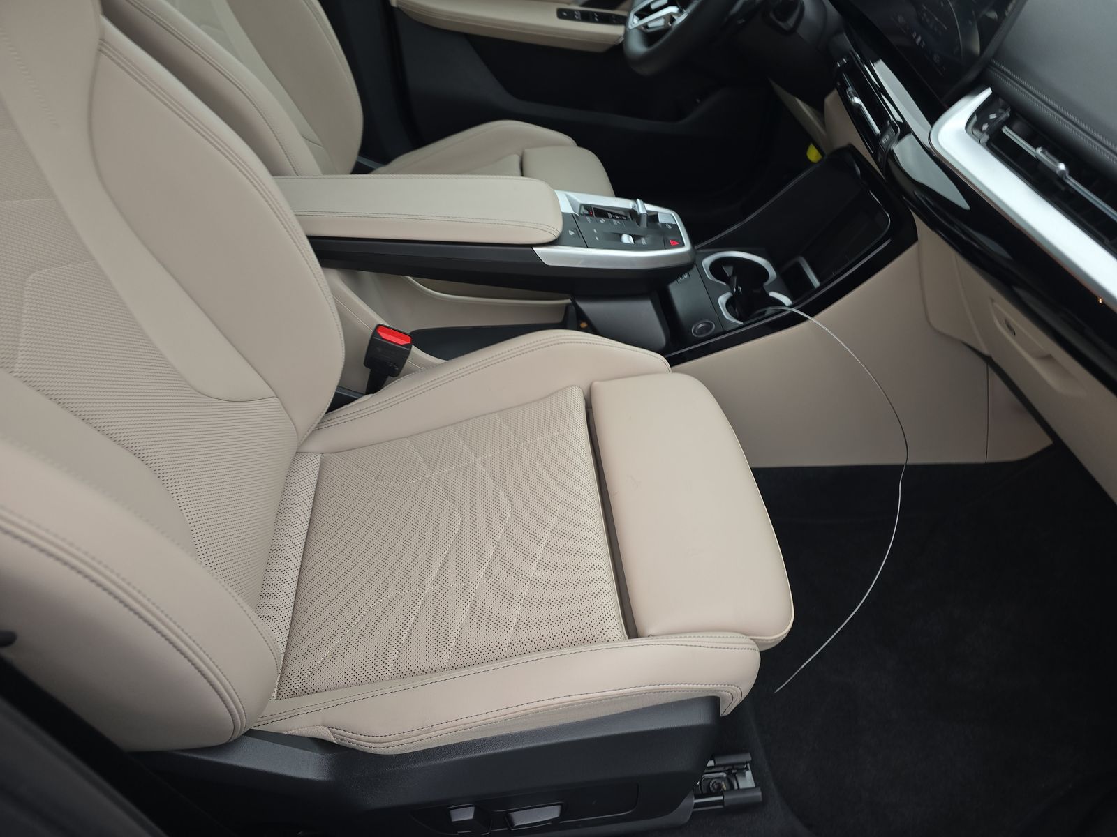 2025 BMW X1 xDrive28i AWD