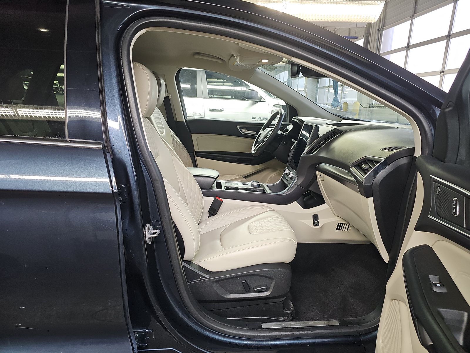 2024 Ford Edge Titanium AWD