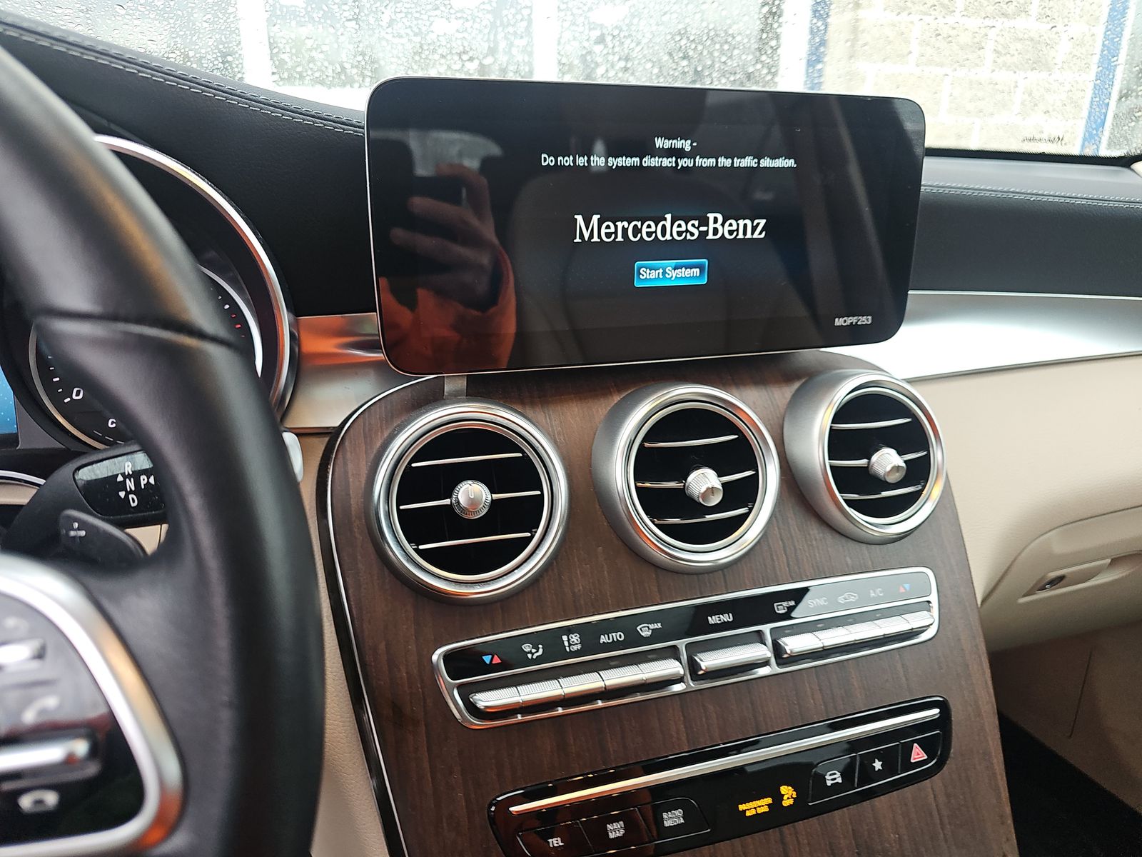 2022 Mercedes-Benz GLC GLC 300 AWD