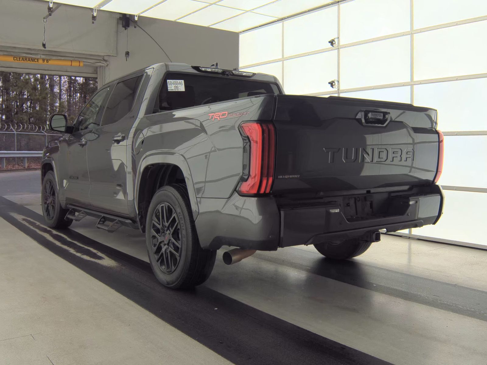 2022 Toyota Tundra SR5 RWD