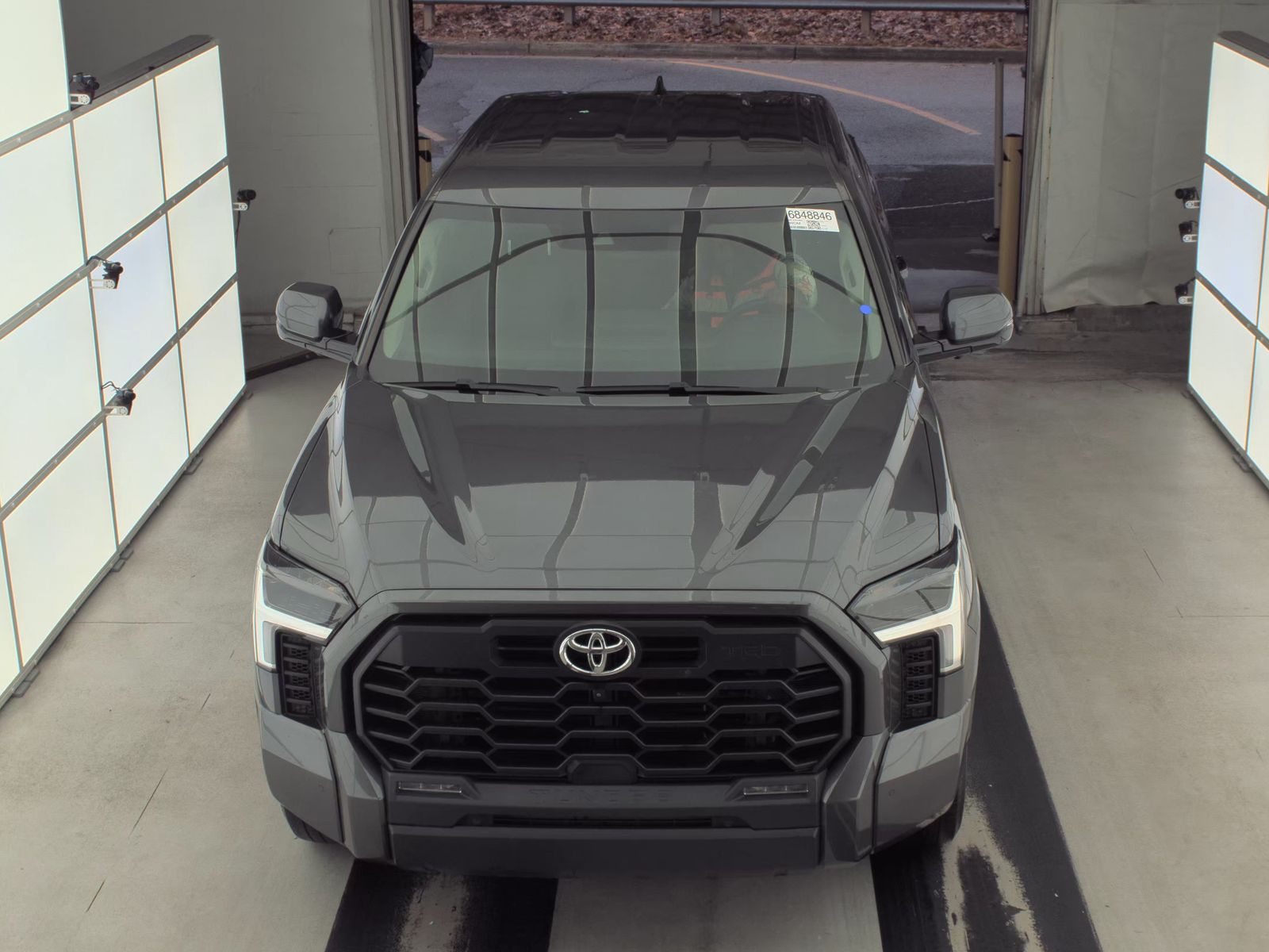 2022 Toyota Tundra SR5 RWD