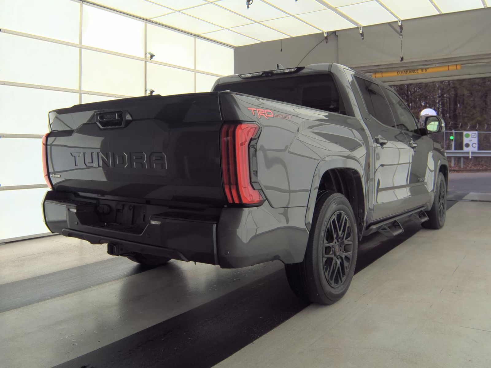 2022 Toyota Tundra SR5 RWD