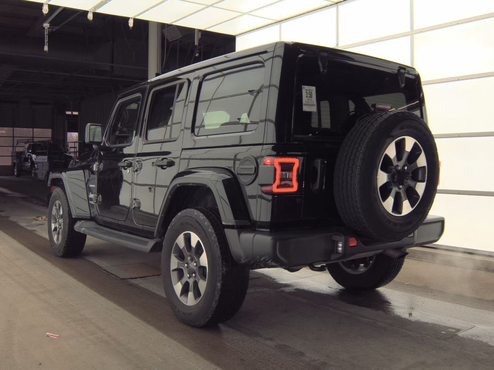 2022 Jeep Wrangler Unlimited Sahara AWD