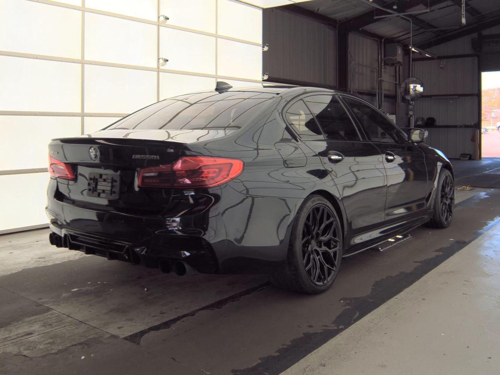 2018 BMW 5 Series M550i xDrive AWD