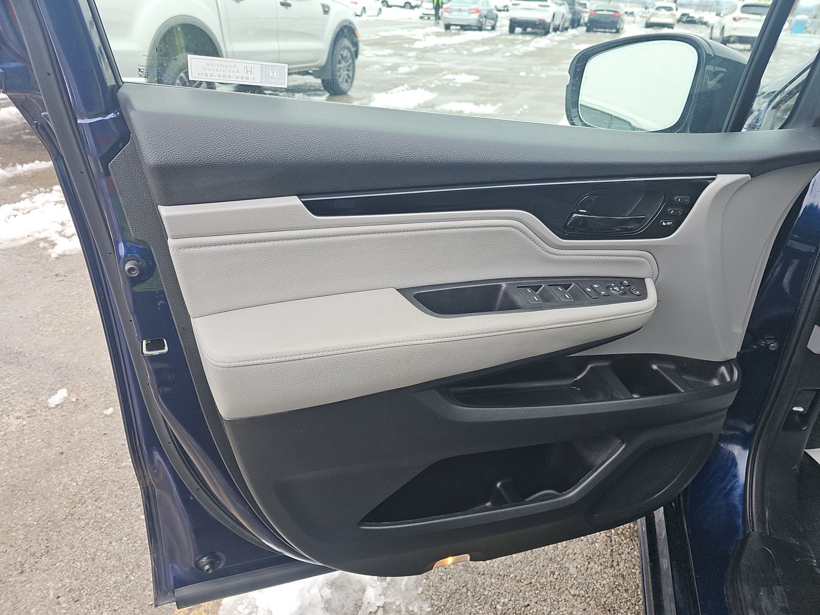 2023 Honda Odyssey Elite FWD