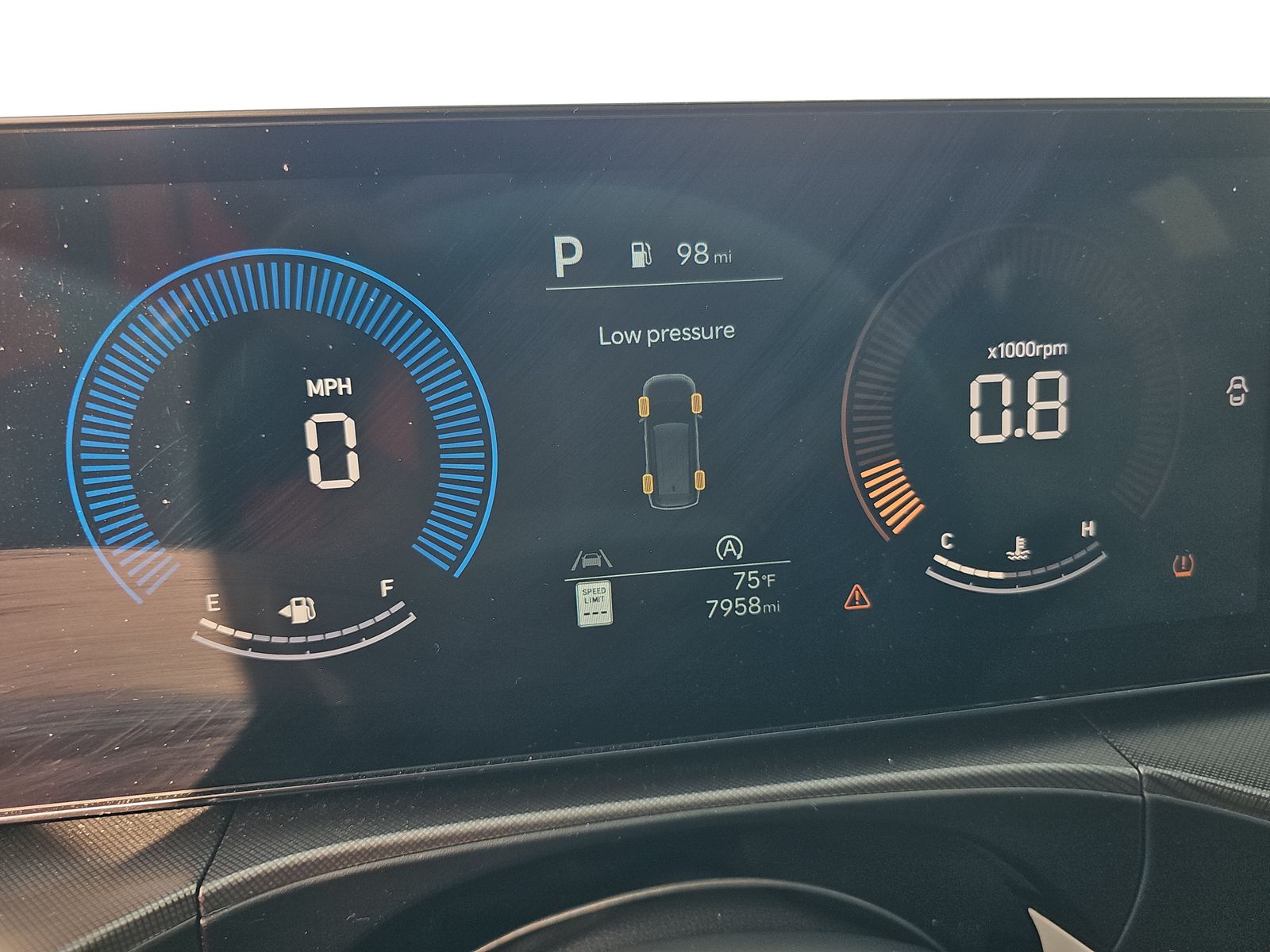 2025 Hyundai Santa Fe SE FWD