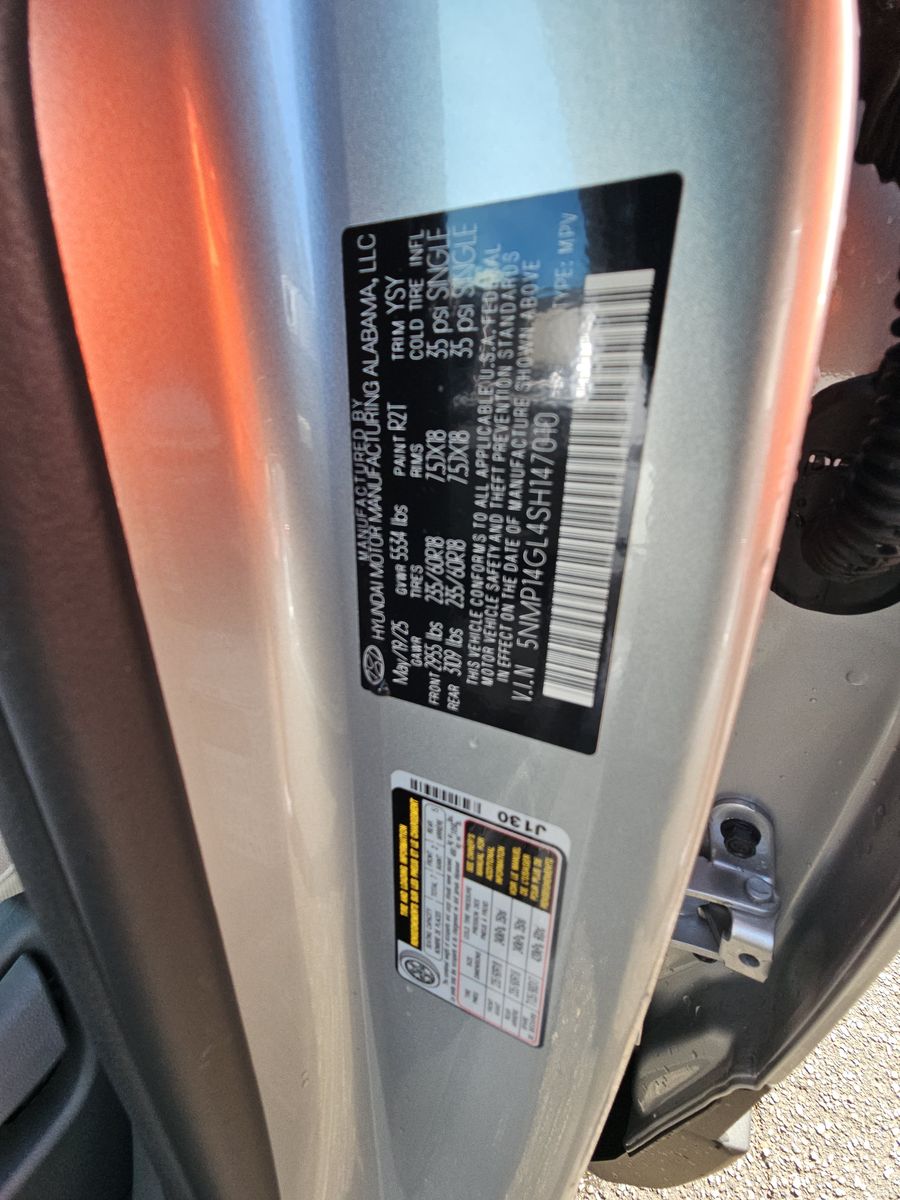 2025 Hyundai Santa Fe SE FWD