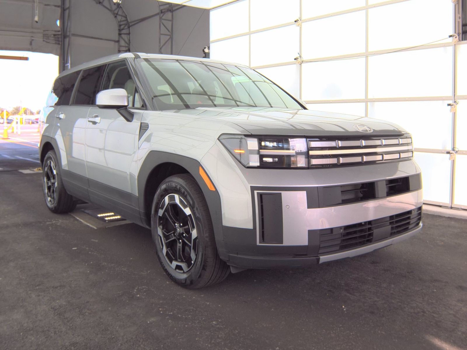 2025 Hyundai Santa Fe SE FWD