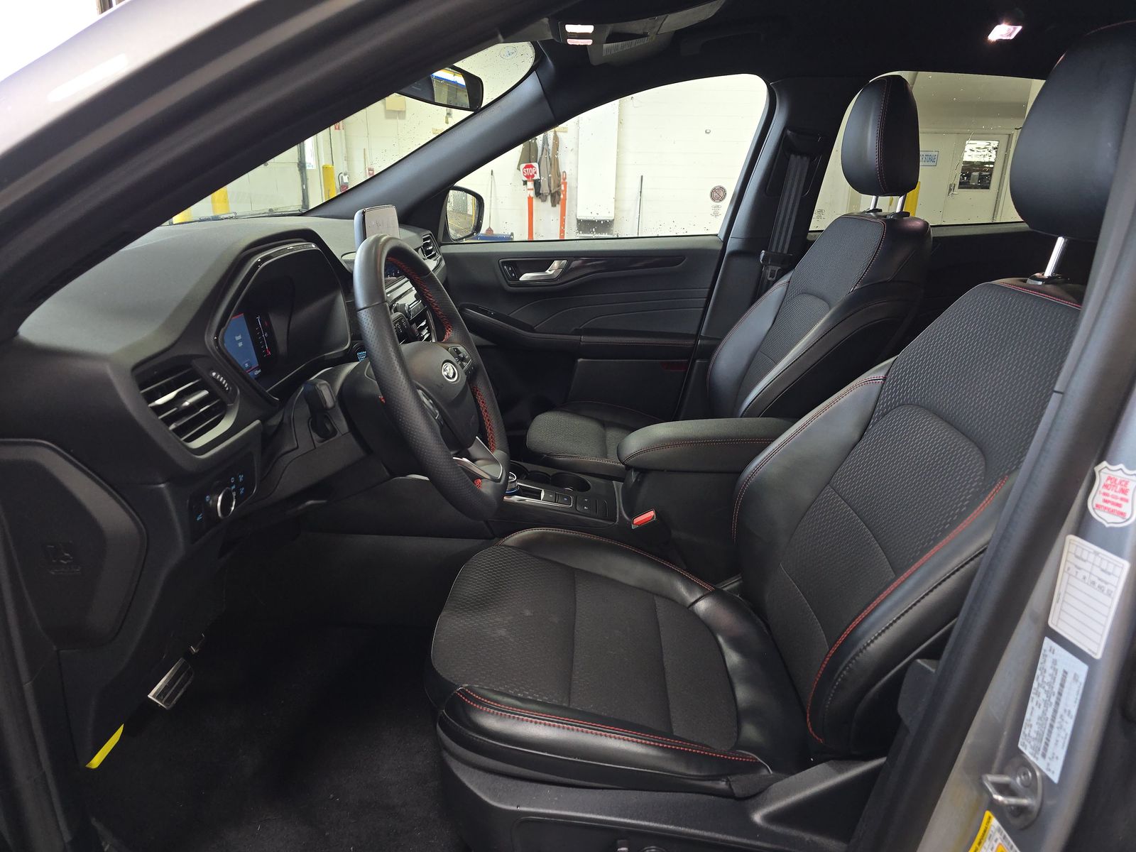 2024 Ford Escape ST-Line AWD