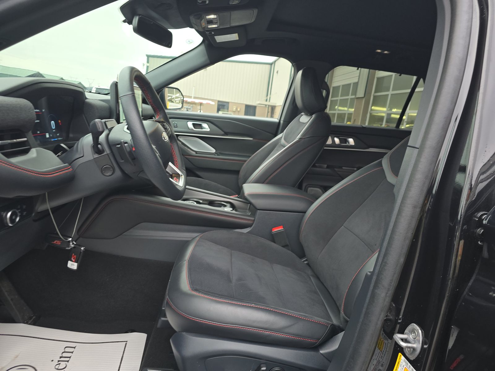 2025 Ford Explorer ST AWD