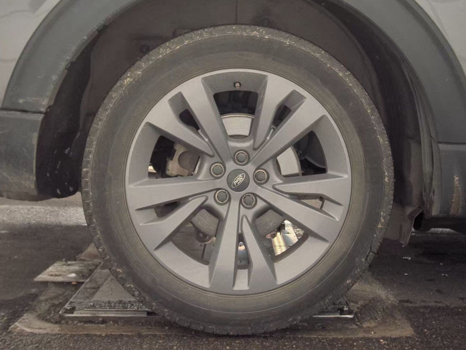 2022 Ford Explorer XLT AWD