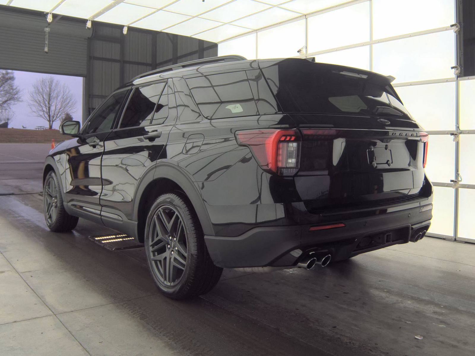 2025 Ford Explorer ST AWD