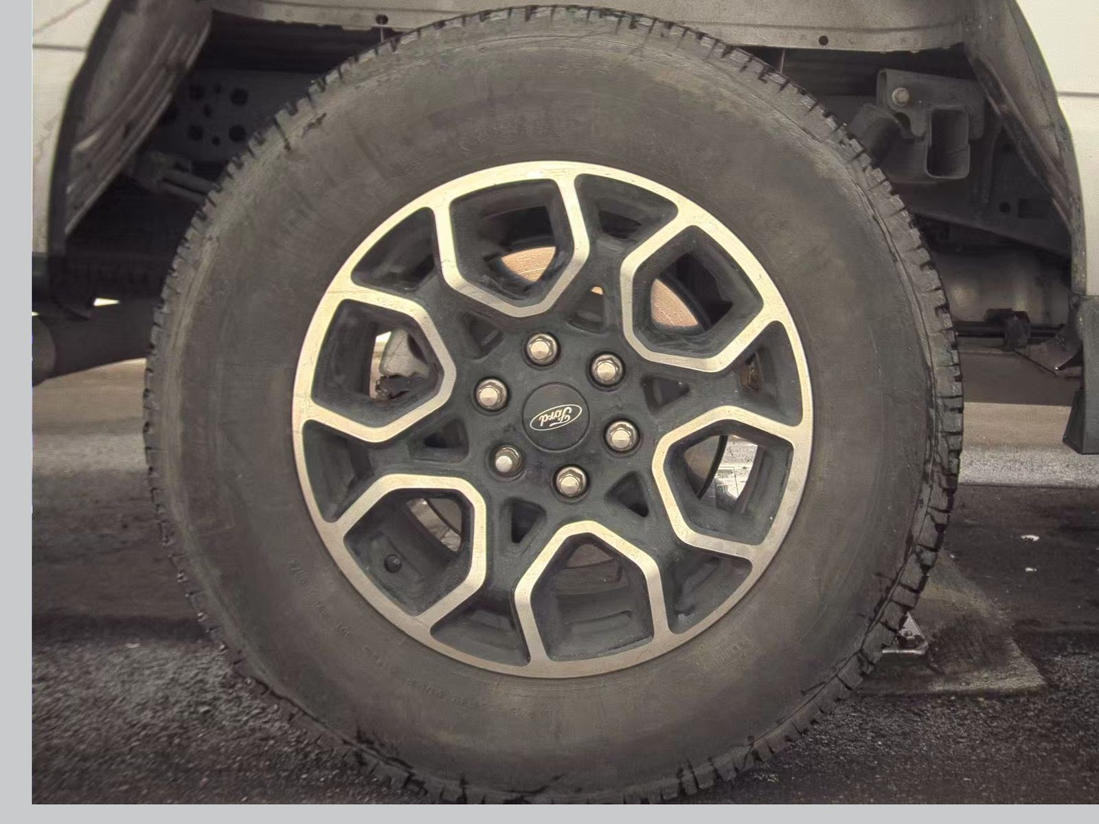 2023 Ford F-150 Hybrid XLT AWD