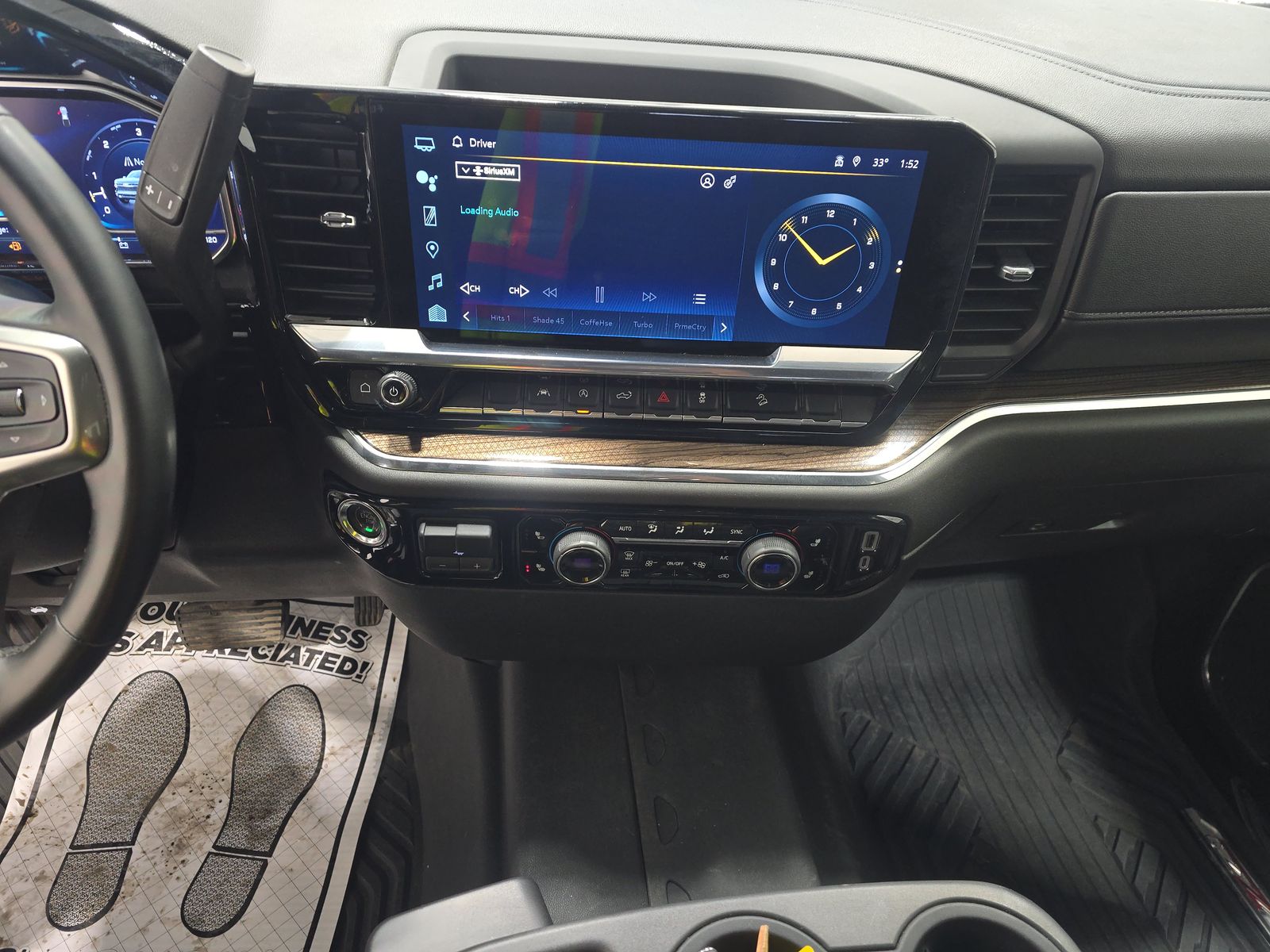 2023 Chevrolet Silverado 1500 RST AWD