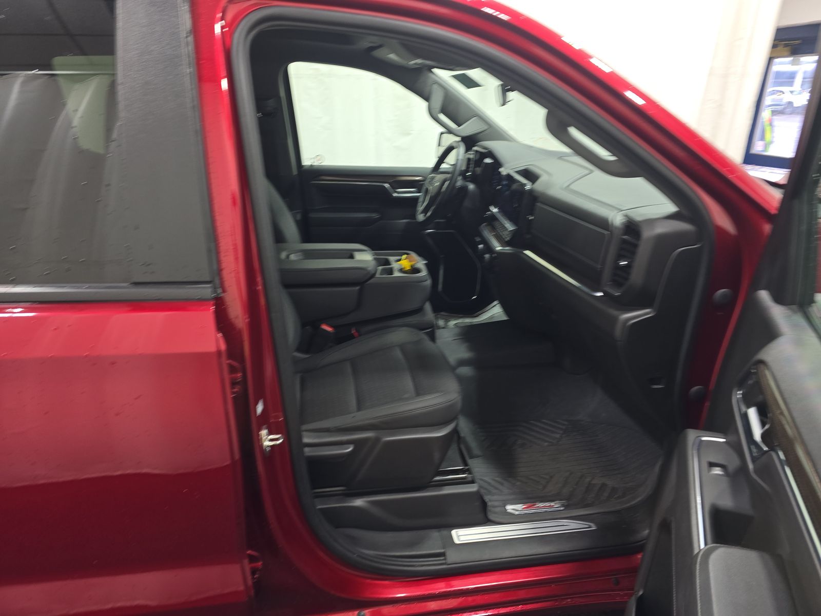 2023 Chevrolet Silverado 1500 RST AWD