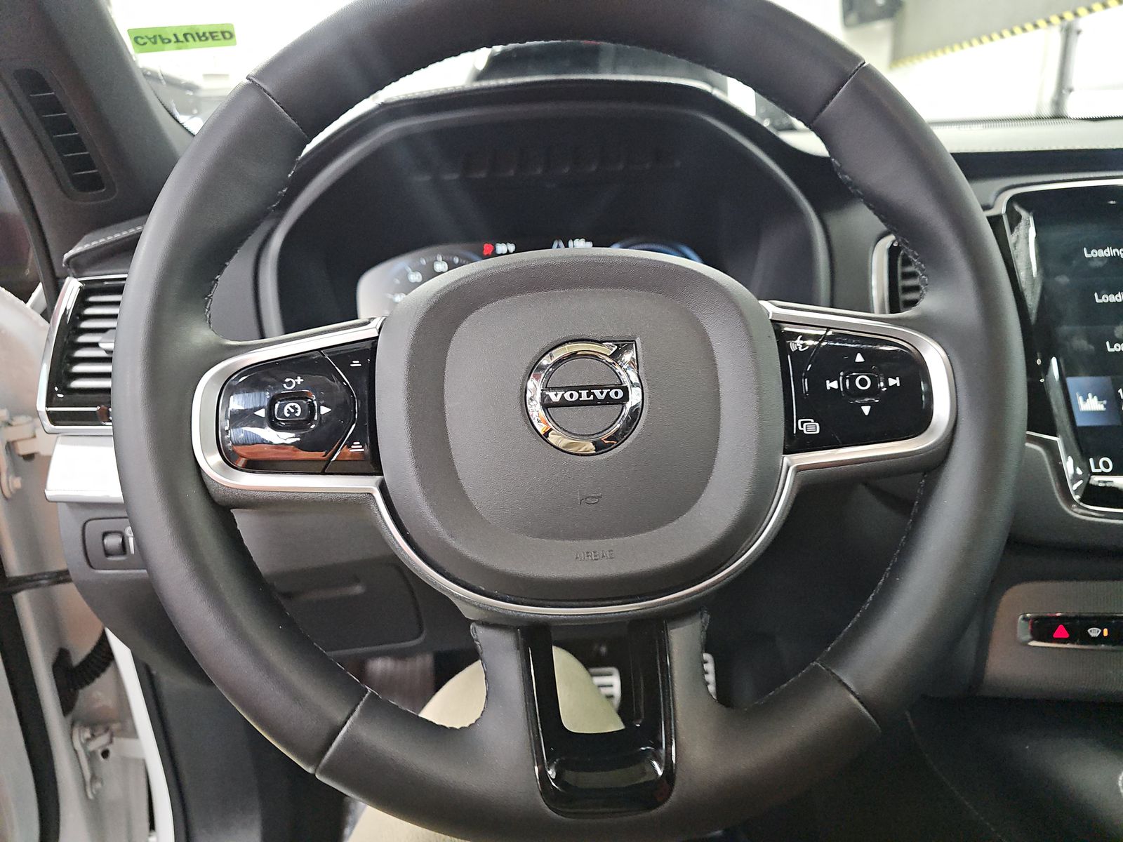 2022 Volvo XC90 Recharge T8 R-Design AWD