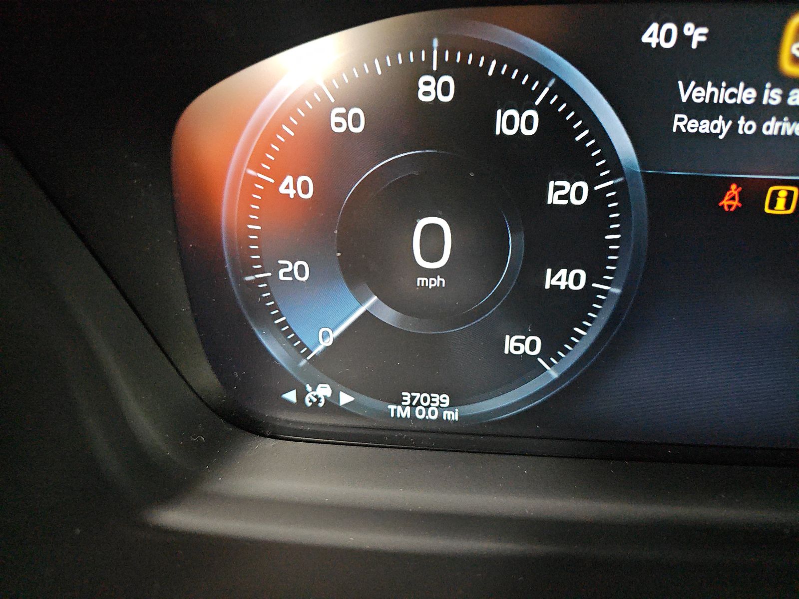 2022 Volvo XC90 Recharge T8 R-Design AWD