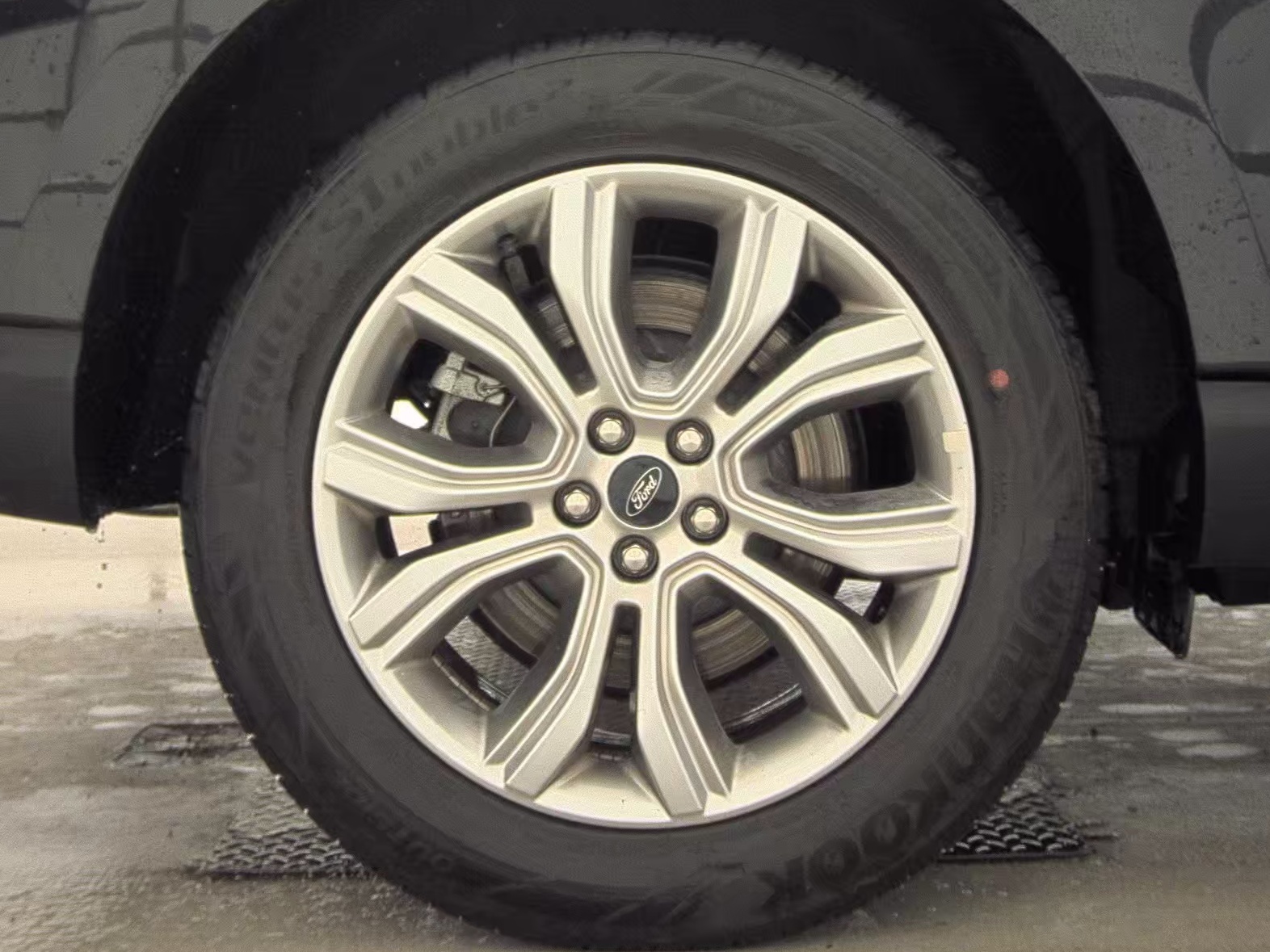 2024 Ford Edge Titanium AWD