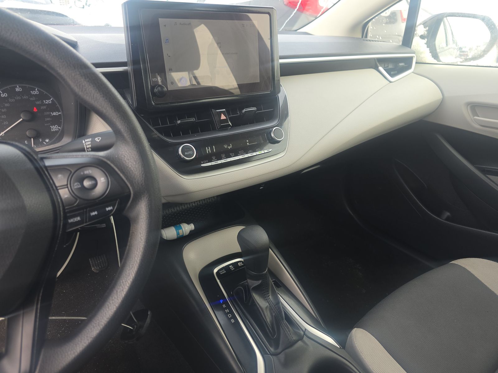 2025 Toyota Corolla Hybrid LE FWD