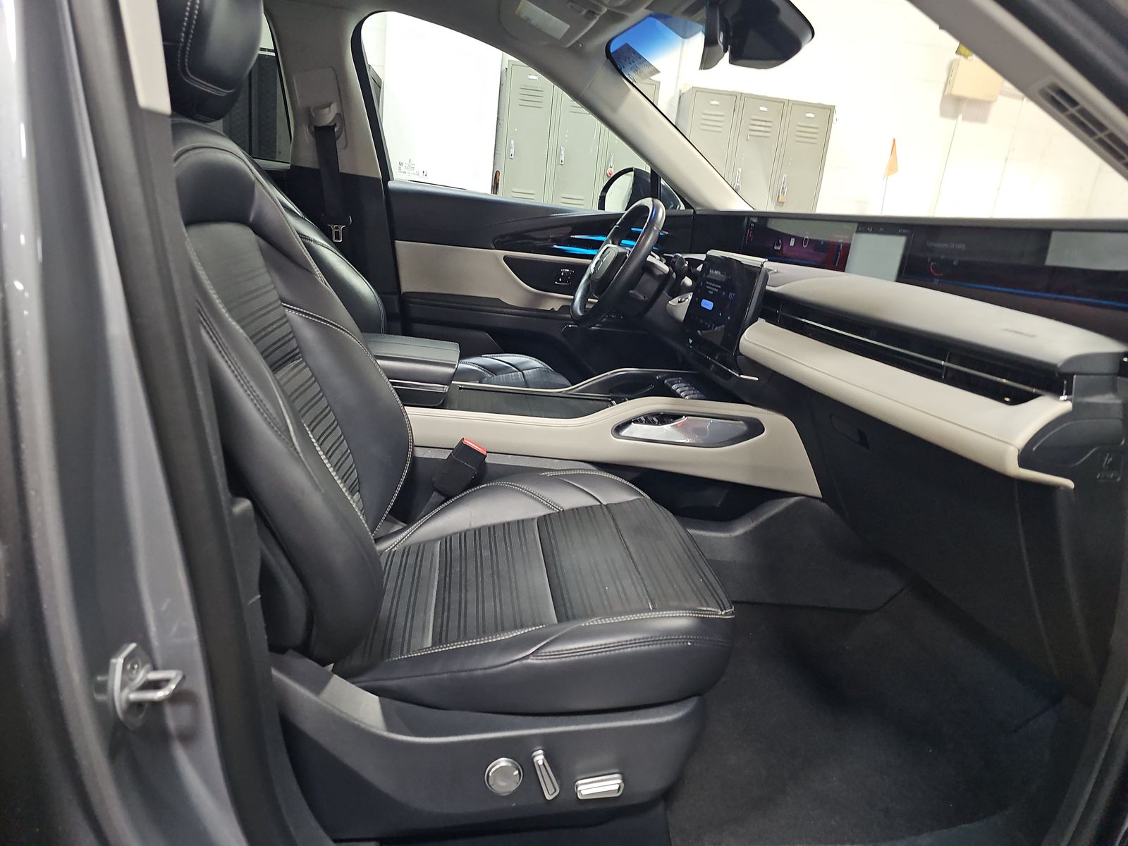 2024 Lincoln Nautilus Reserve AWD