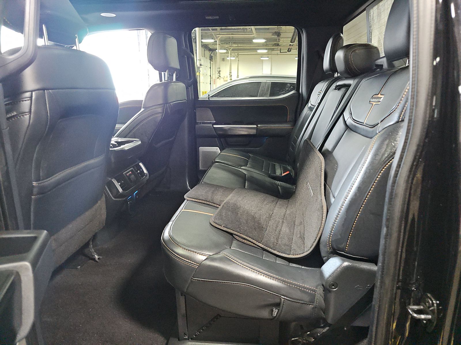 2022 Ford F-150 Hybrid Platinum AWD