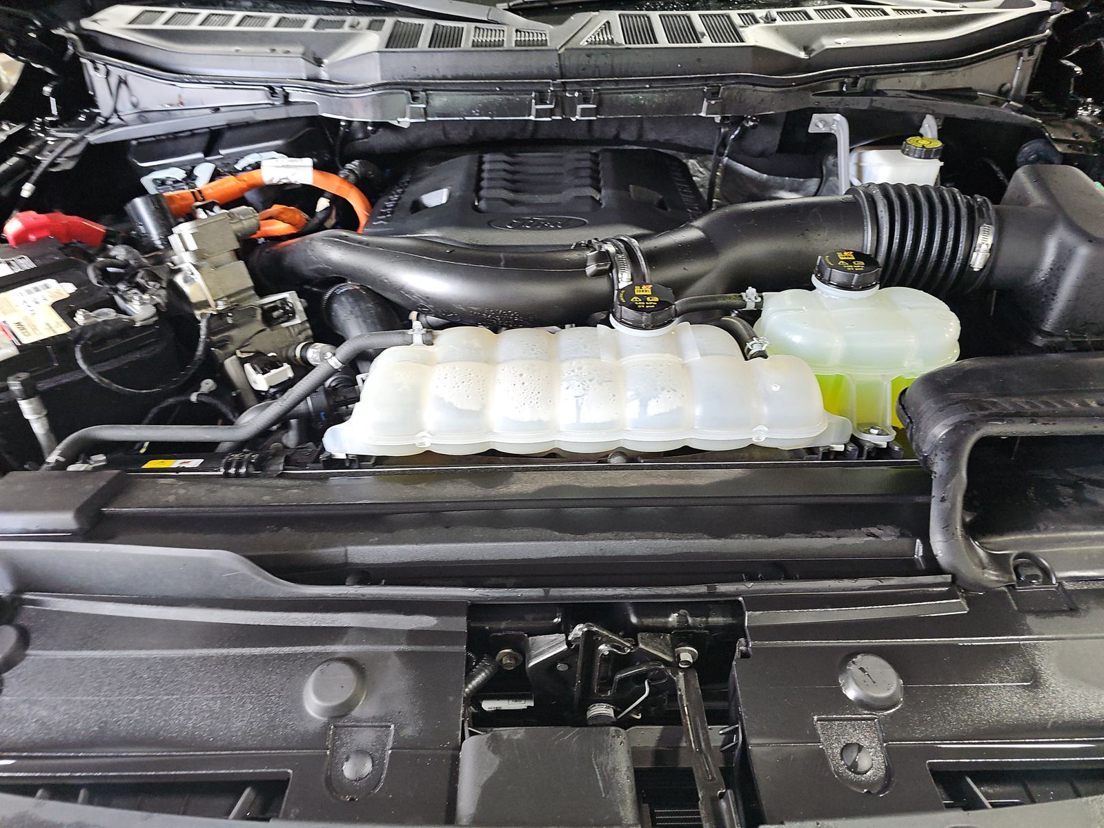 2022 Ford F-150 Hybrid Platinum AWD