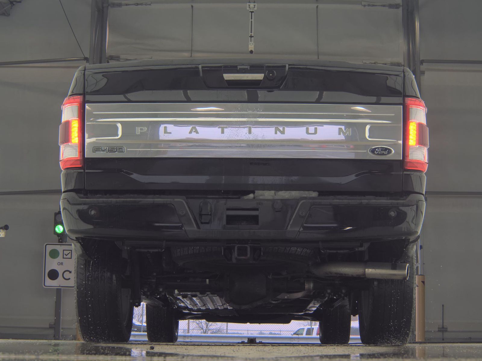 2022 Ford F-150 Hybrid Platinum AWD