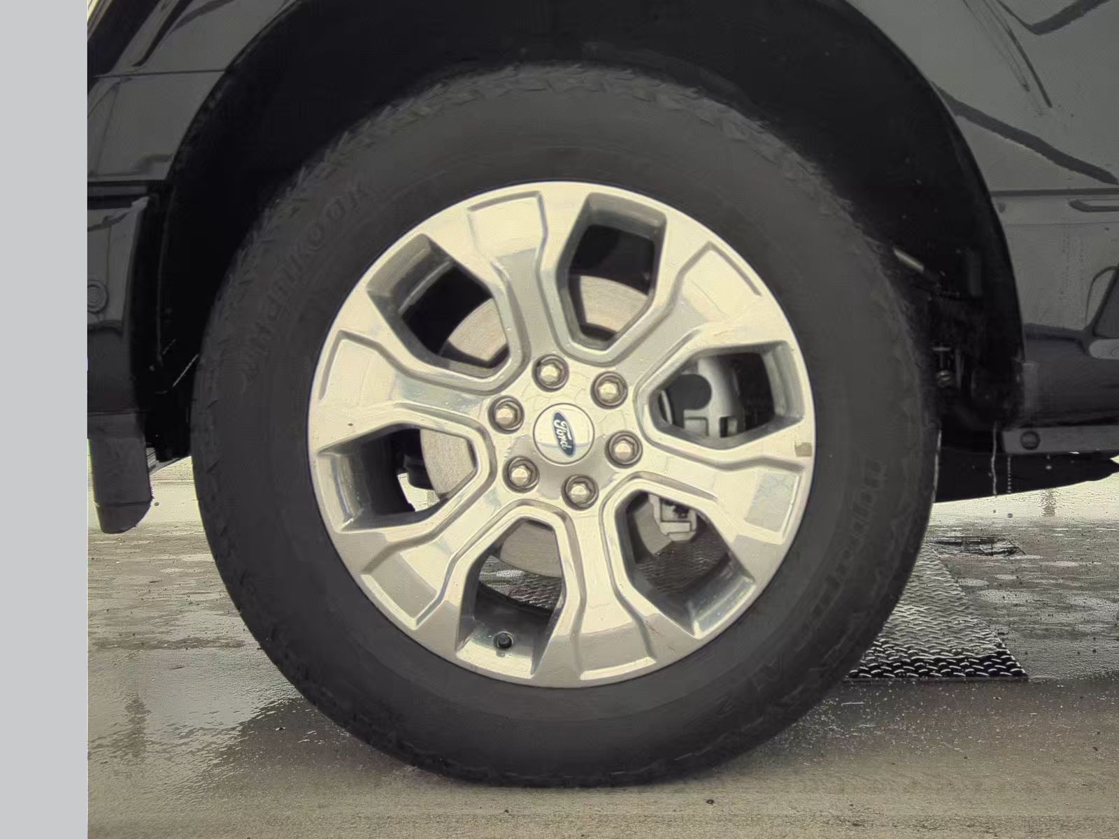 2022 Ford F-150 Hybrid Platinum AWD