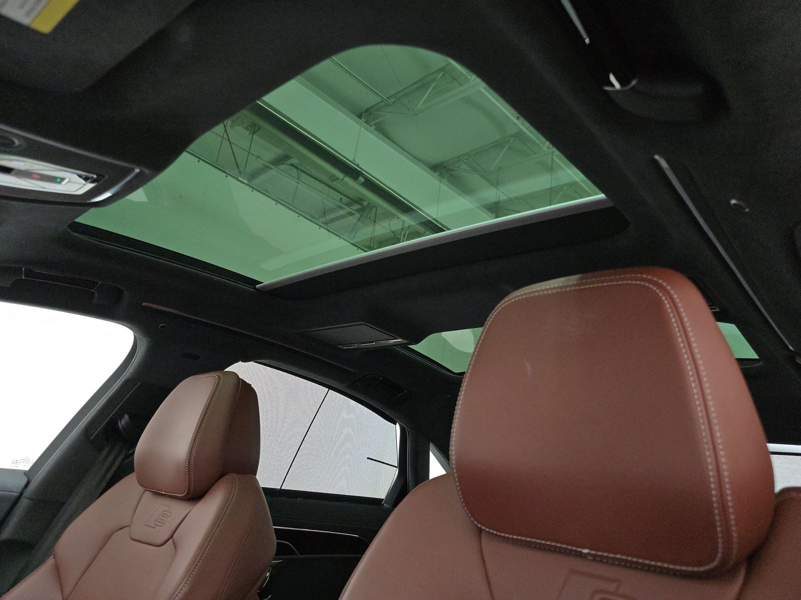 2022 Audi S8 Base AWD