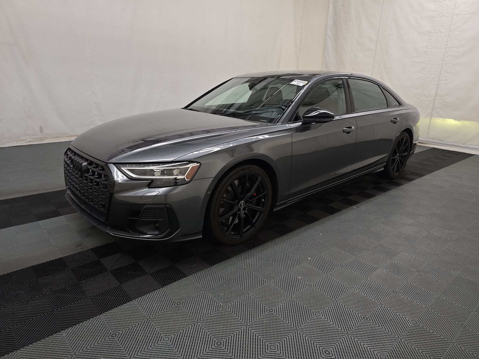 2022 Audi S8 Base AWD