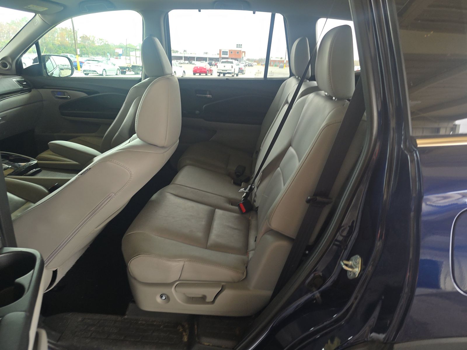 2022 Honda Pilot Touring FWD