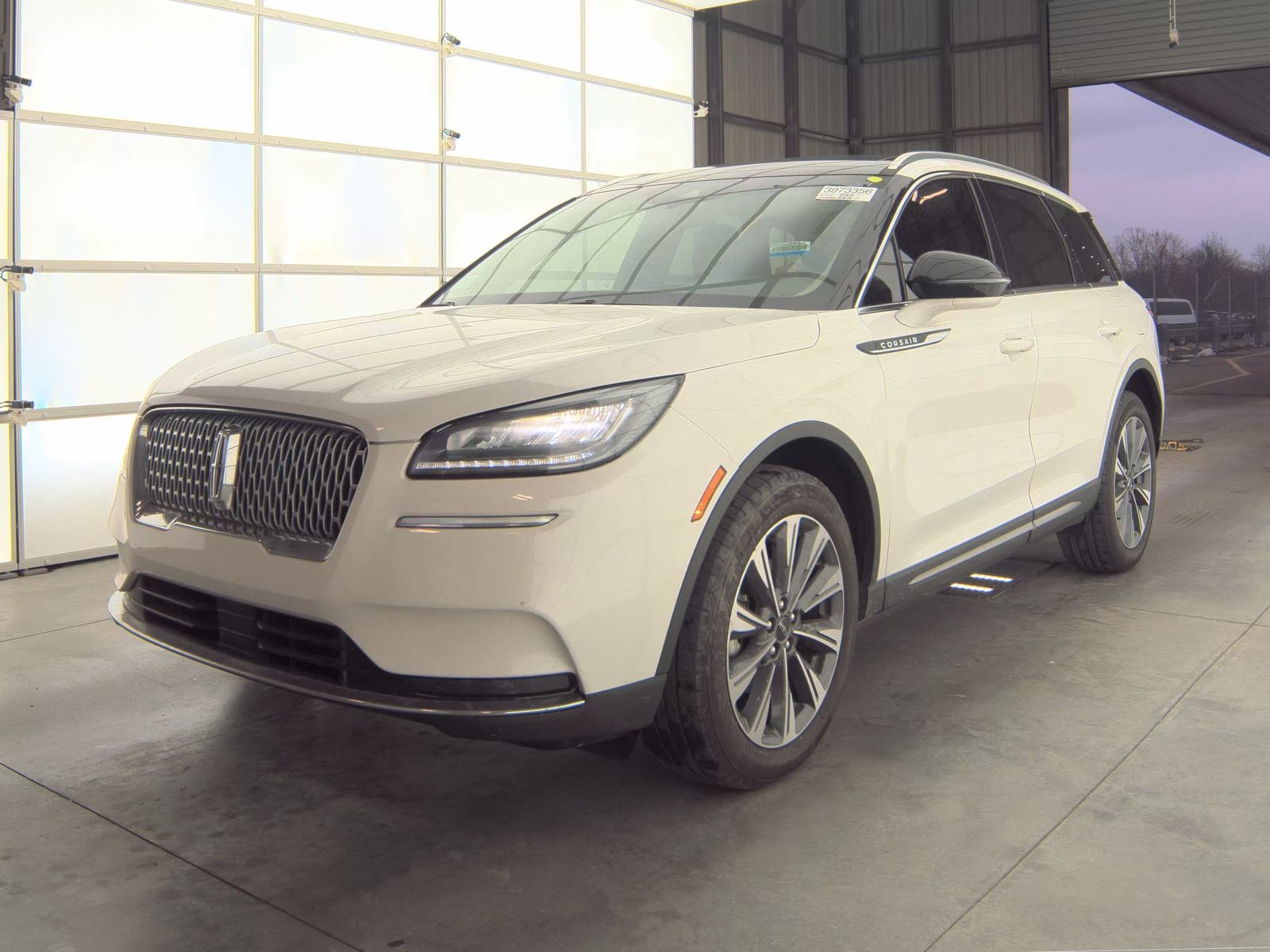 2021 Lincoln Corsair Reserve's photo