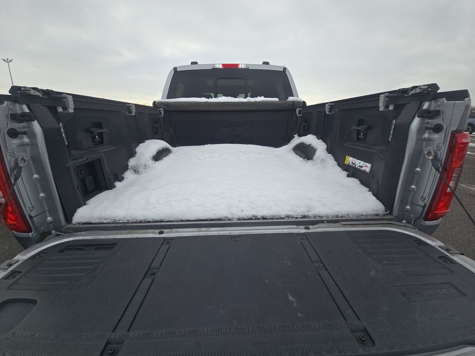 2023 Ford F-150 Hybrid XLT AWD