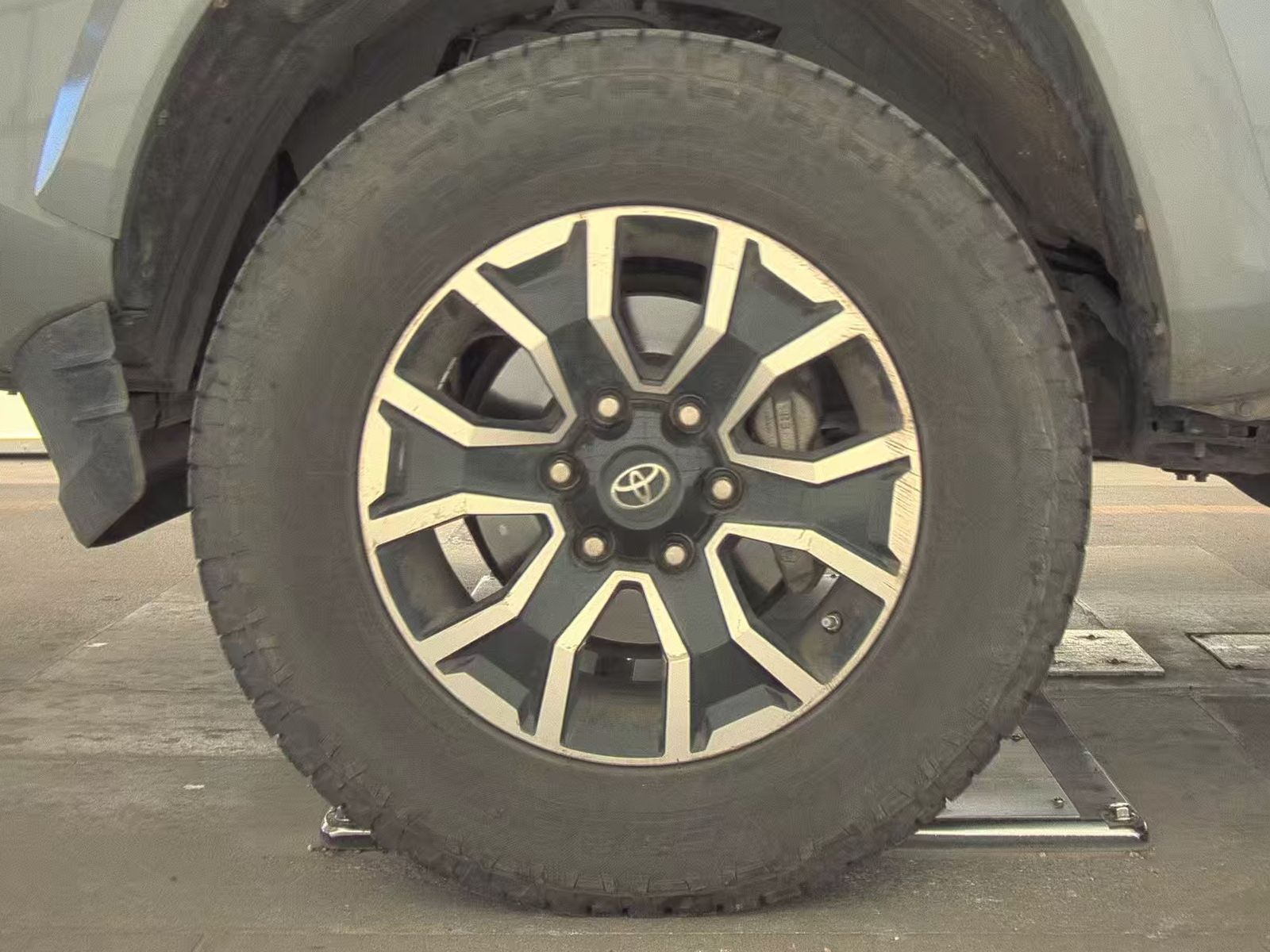 2021 Toyota Tacoma TRD Sport RWD