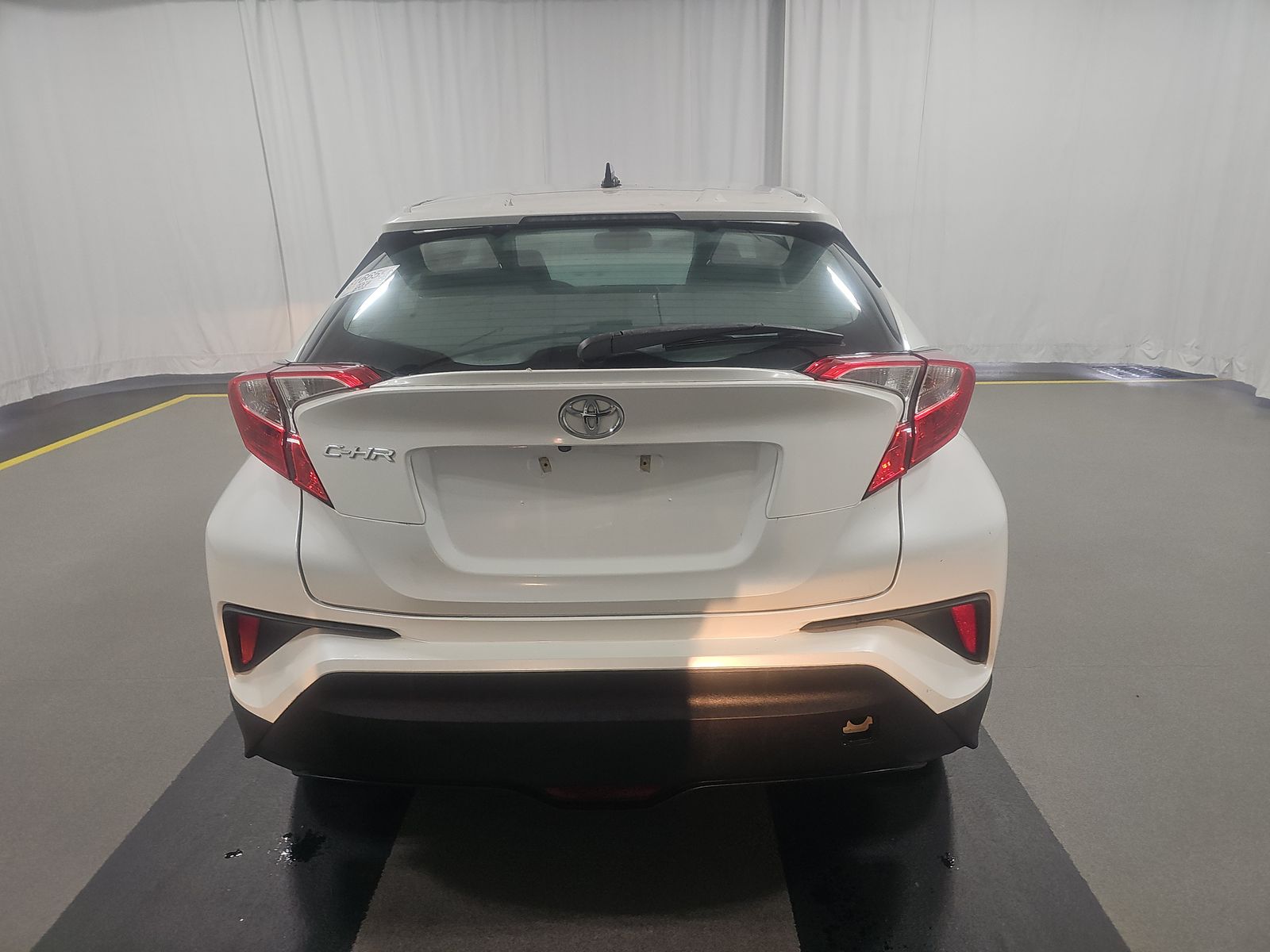 2018 Toyota C-HR XLE Premium FWD