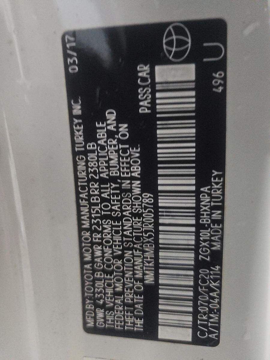 2018 Toyota C-HR XLE Premium FWD